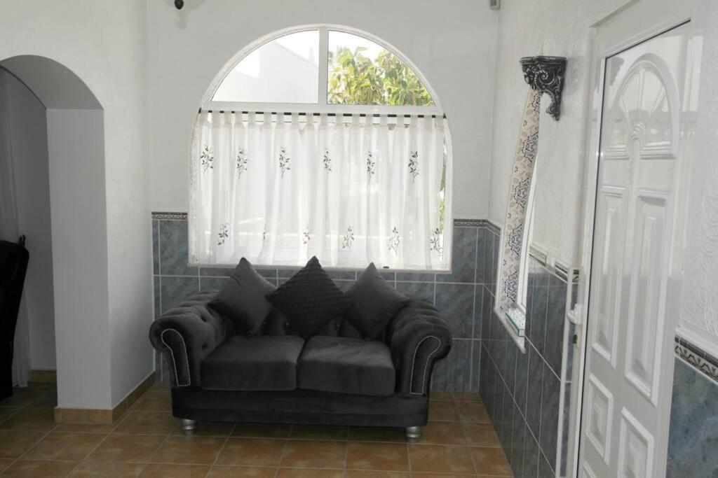 Casa Antony Lejlighed San Miguel De Salinas Eksteriør billede